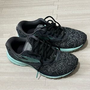 Brooks Launch 4 Women's Black and Teal Running Shoes